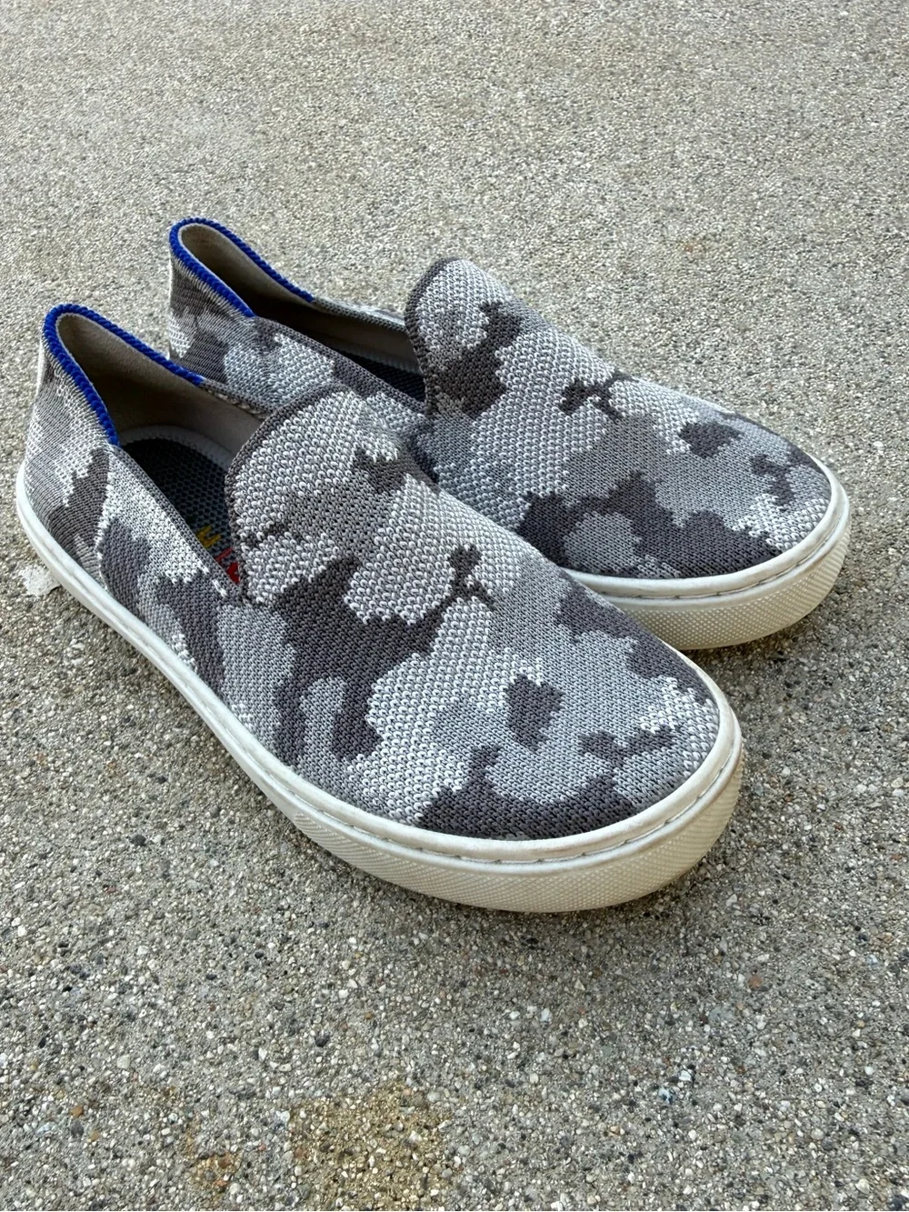 Rothy’s The Kids Sneaker in Grey Camo size 13 preloved